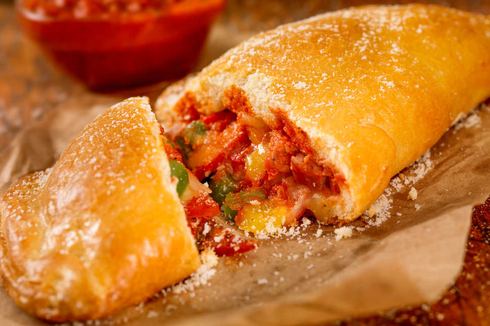 How To Prepare The Yummylicious Cheese Calzone Pockets
